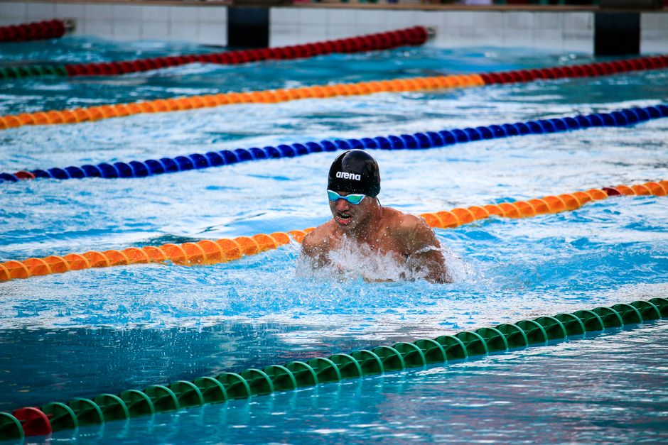 Olympic champion opens second Ballarat swim school to tackle regional water safety