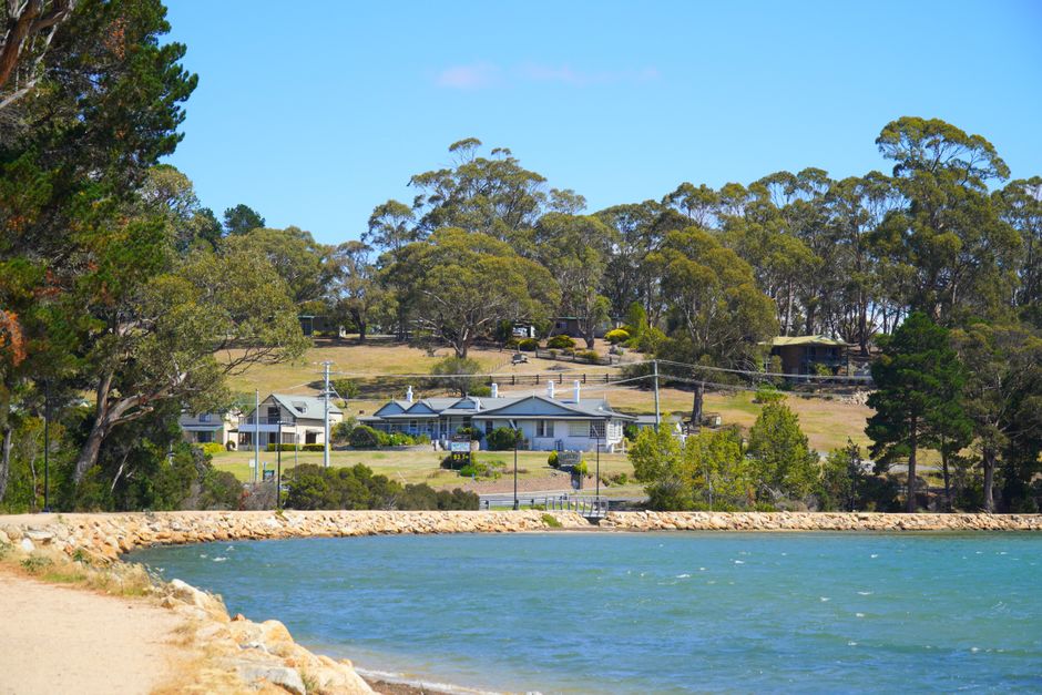 Hobart residents demand action as waterfront pollution reaches critical levels