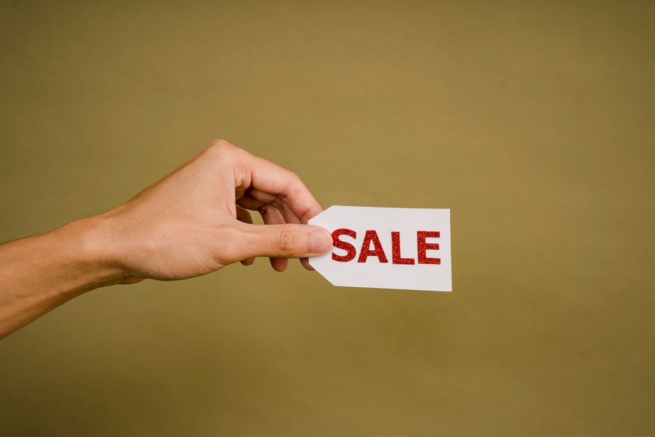 Strong weekend clearance lifts Sunshine Coast auctions despite winter chill