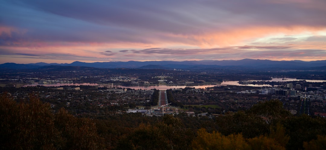 Canberra Locals Reveal Five Best Sunrise Spots for Morning Yoga