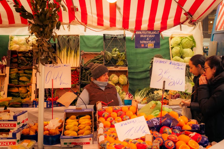 Mediterranean Diet Milan: What Research Proves