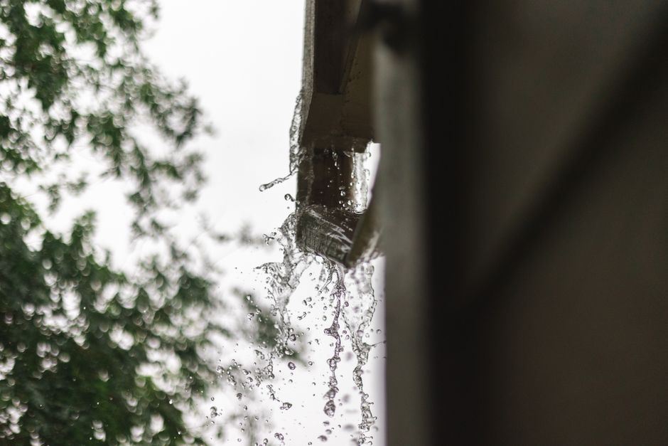 Winter weather shift brings rain relief to North Queensland