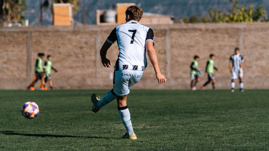 Goals and Gains: What Rising Soccer Numbers Reveal About Tasmania's Fitness Obsession