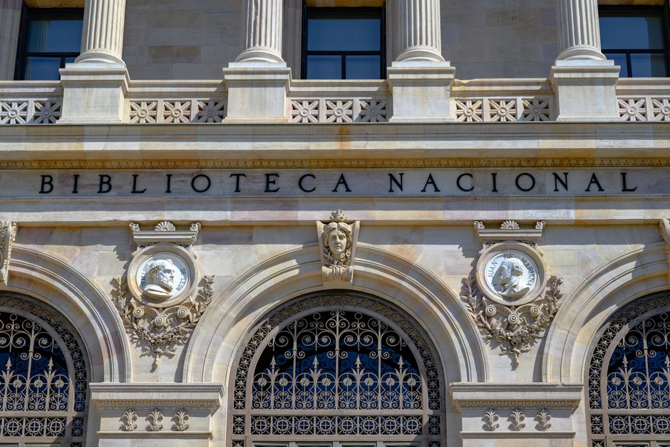 Madrid's Education Crisis: How Decades of Underfunding Created Today's System Breakdown