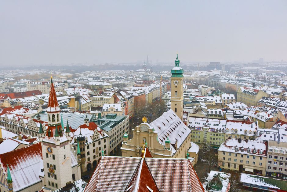 Munich Auctions Boom in Spring, Slump in Winter: A Look at Historical Volumes