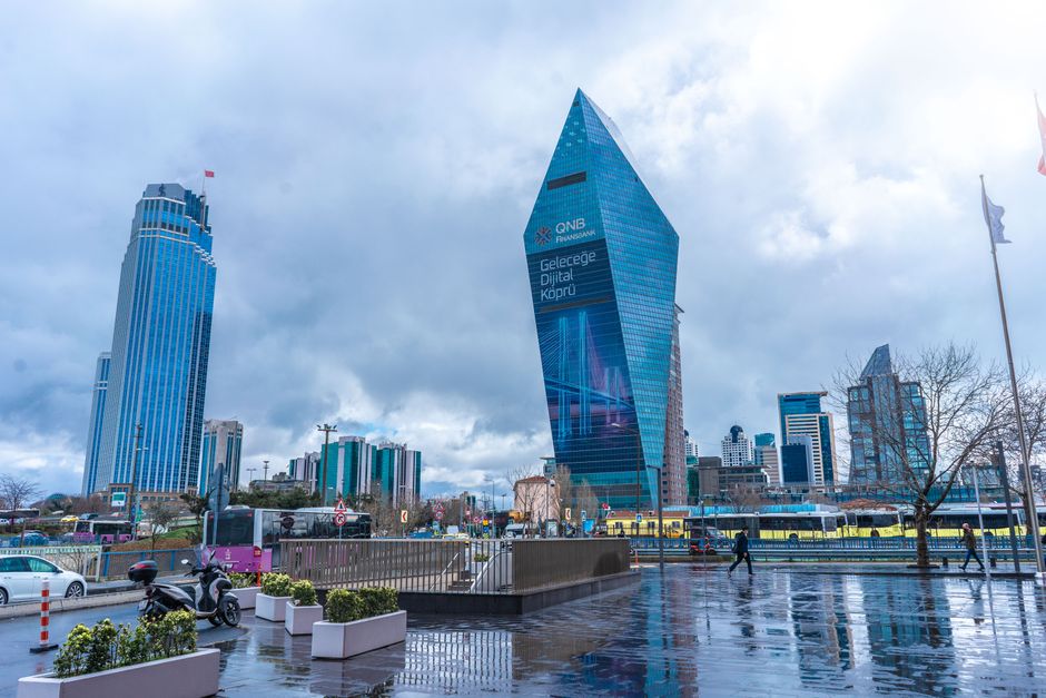 Istanbul's Export Engine Sputters as Global Tensions Reshape Trade Routes