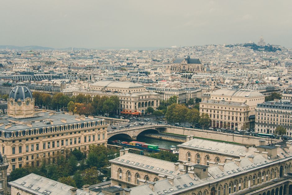 Paris's Running Renaissance: How Outdoor Fitness is Reshaping the City's Wellness Culture