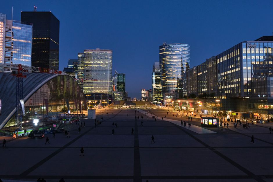 Paris's Fintech Boom Masks Growing Risks: Innovation and Ethics Collide in the City of Light