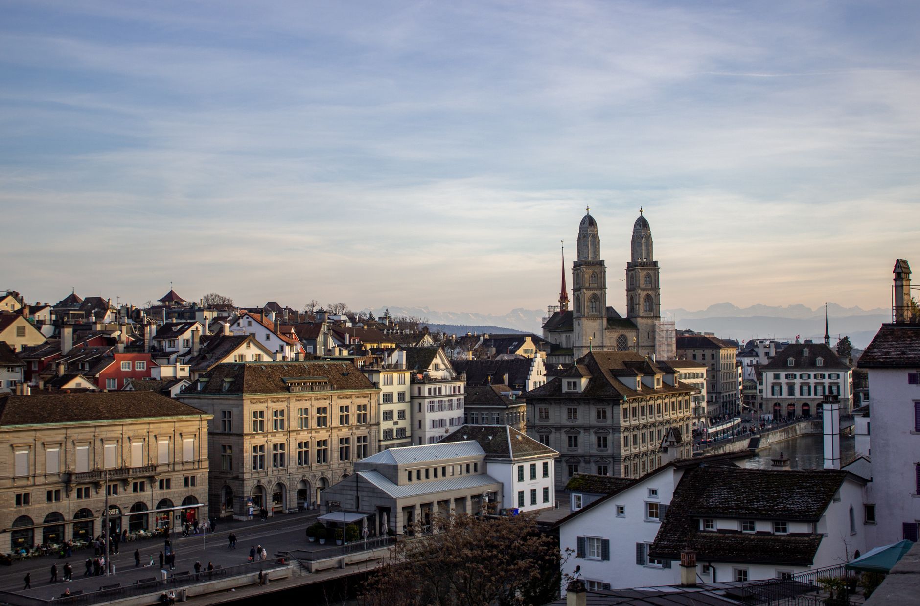 Silicon Valley Money Flows North: Inside Zurich's AI Funding Boom