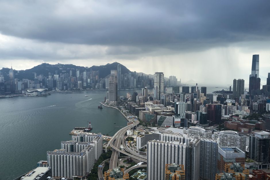 Hong Kong's Retail and Hospitality Sector Faces Perfect Storm of Headwinds in 2026