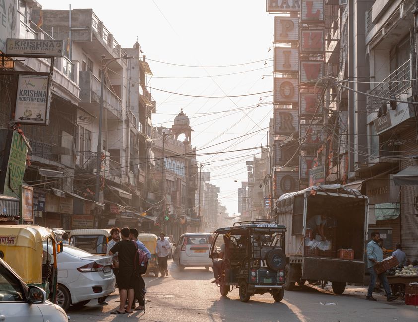 Global Uncertainty Takes Toll on Delhi's Tourism Economy as Visitor Numbers Slide