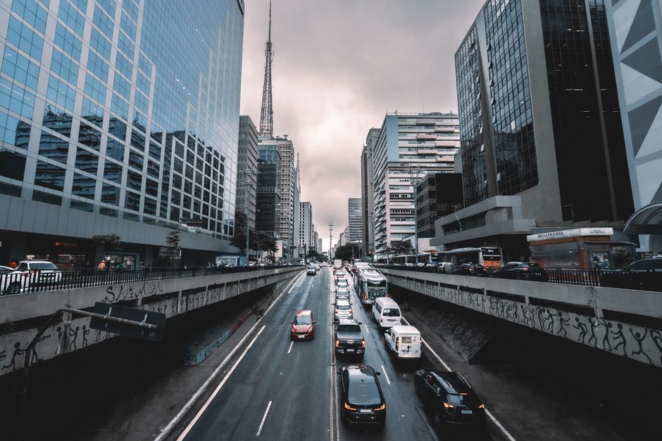 São Paulo's Investment Sector Faces Perfect Storm of Headwinds in 2026
