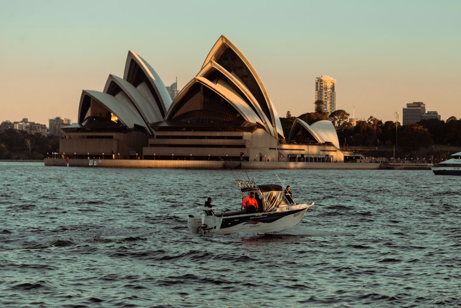 Sydney Businesses Adopt AI While Grappling With Job Losses, Bias Risks