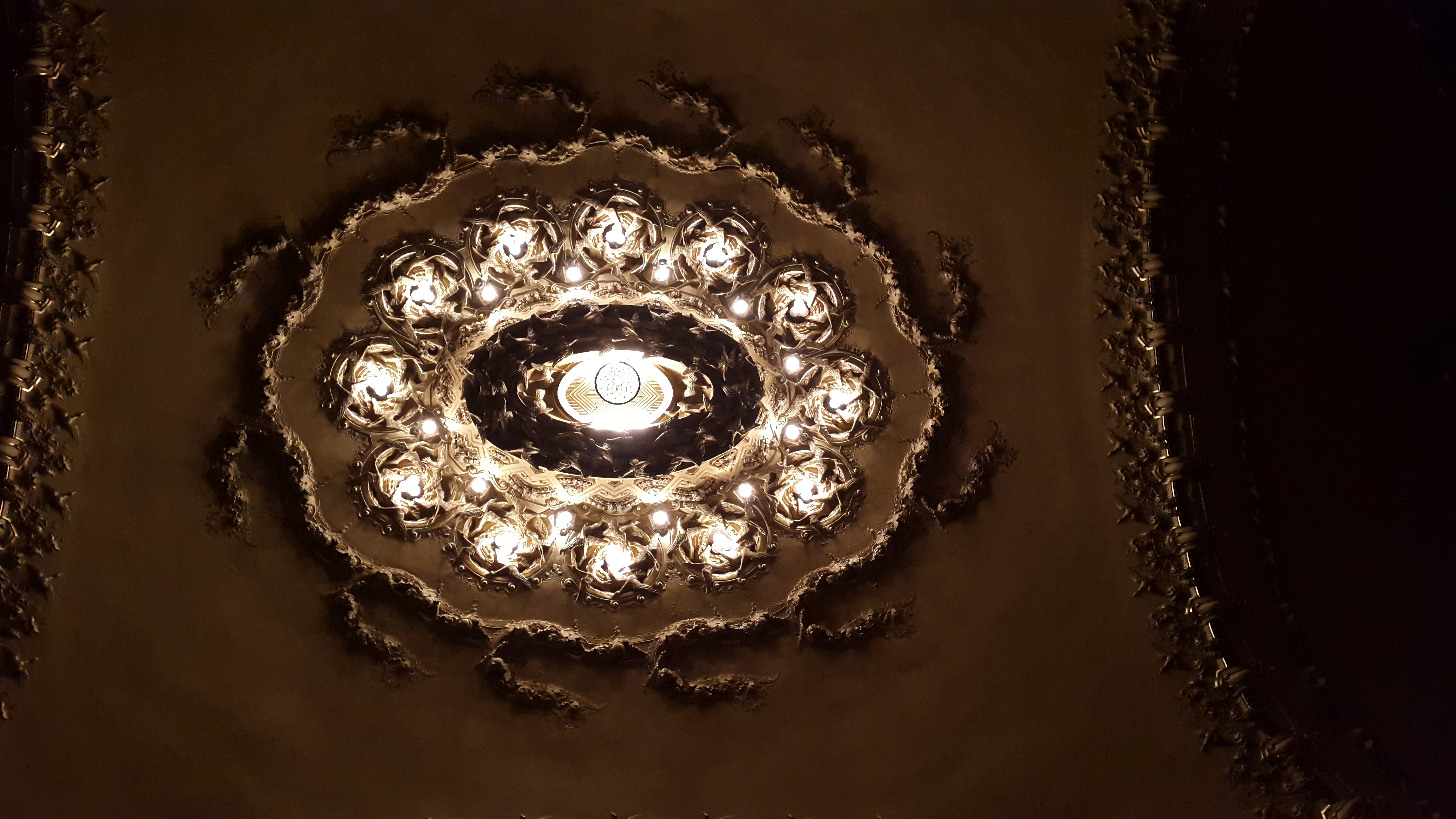 Al-Zaytuna Mosque: Tunis's Ancient Islamic Learning Center Still Stands