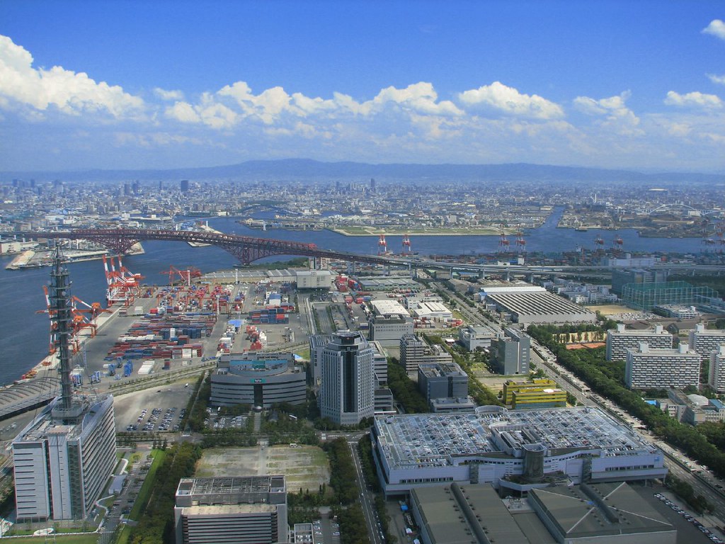 投資家の市場復帰で大阪不動産競争が激化