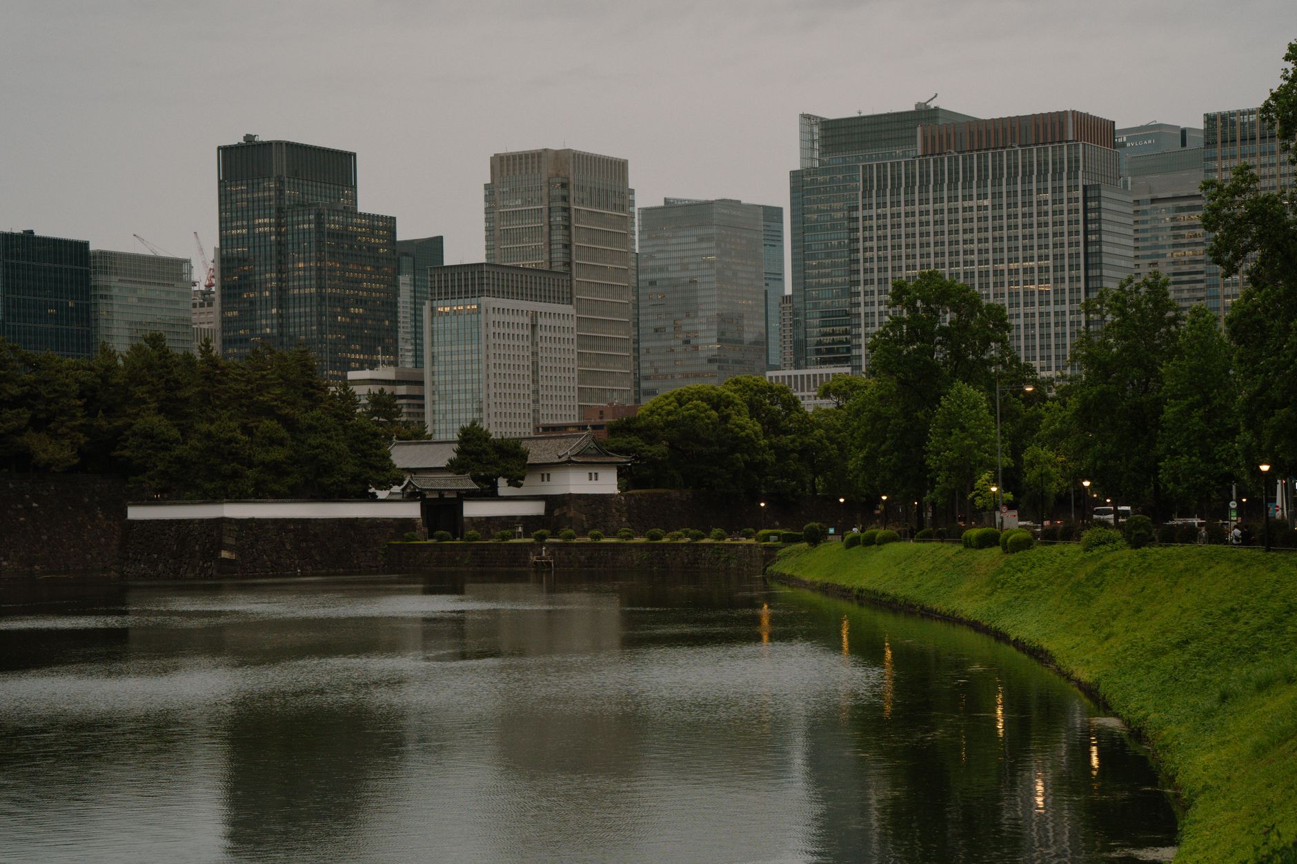 Cheap Yoga Classes Tokyo: Free & Low-Cost Options