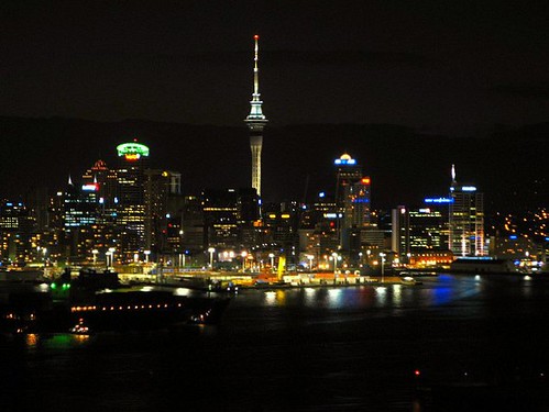 Auckland outdoor pools and rock pools perfect for lap swimming