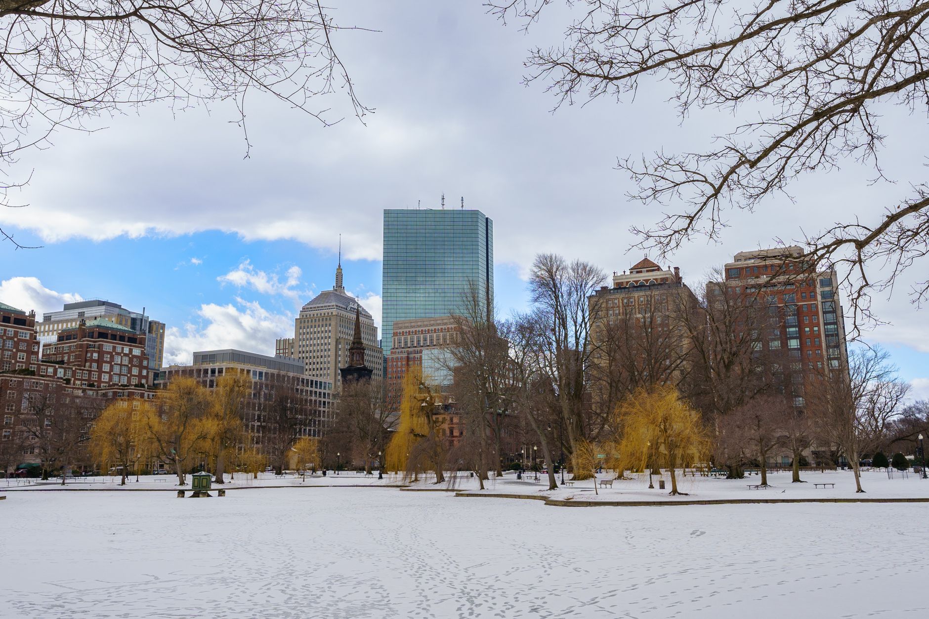 Your Guide to Free and Low-Cost Sleep and Wellness Services Across Boston