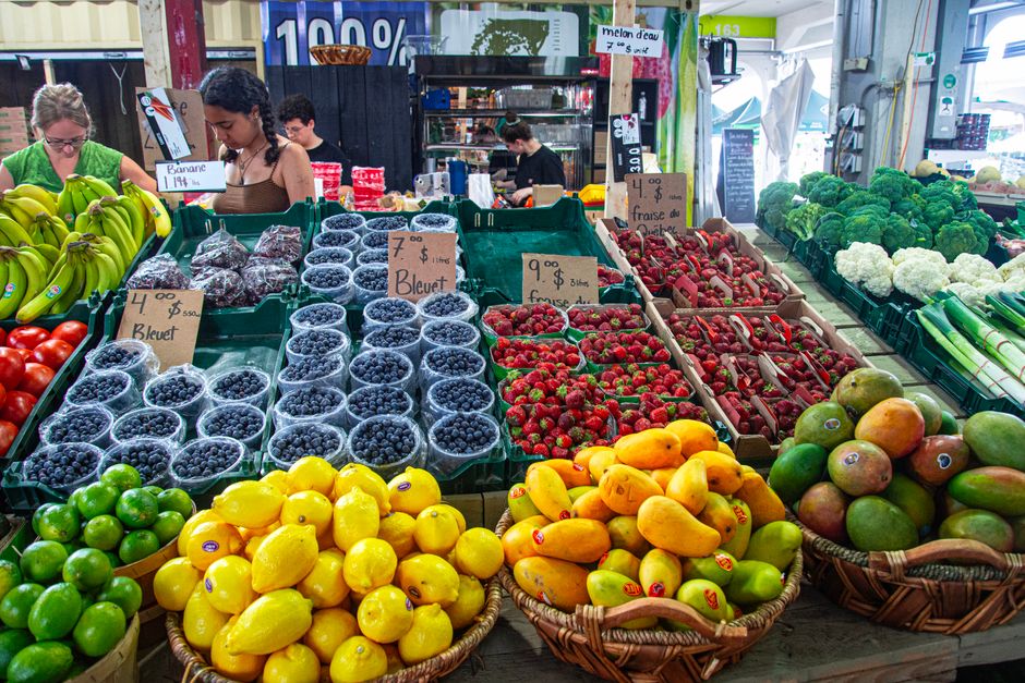 Darwin's Fresh Markets Fuel Health: Local Produce Powers Wellness Year