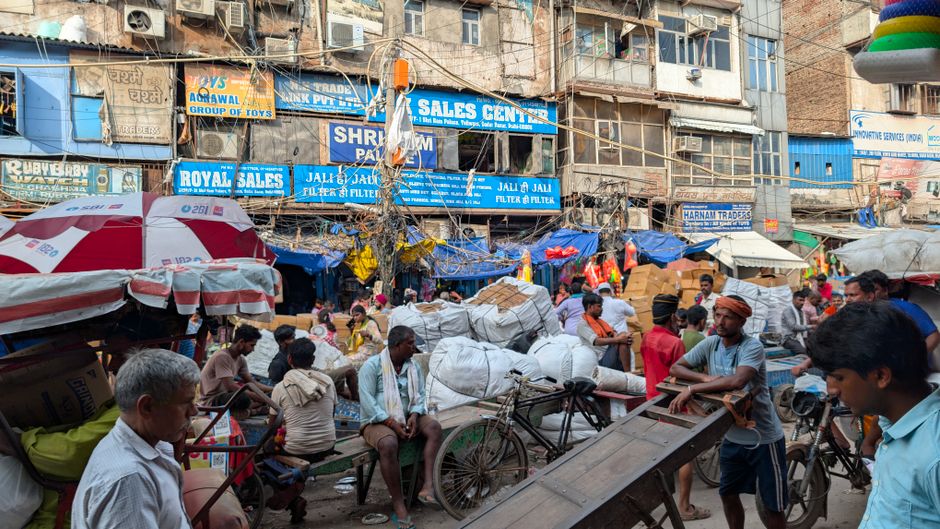 Delhi's Job Market Faces Perfect Storm of Headwinds as Growth Stutters in 2026
