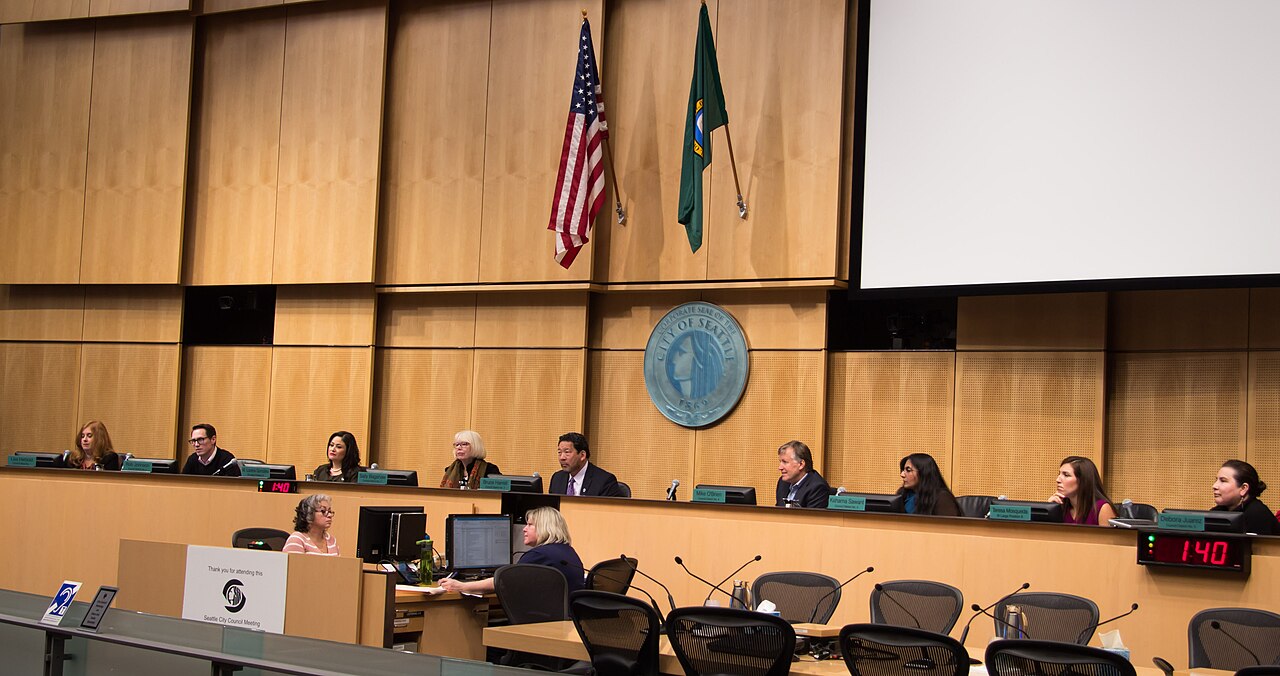 Inside look at the neighbourhood character and community vibe: Navigating Seattle