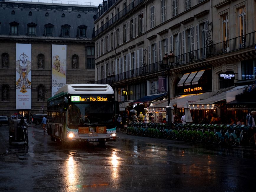 Paris Faces Key Decisions on Duplicate Image Replacement Across Its Public Estate