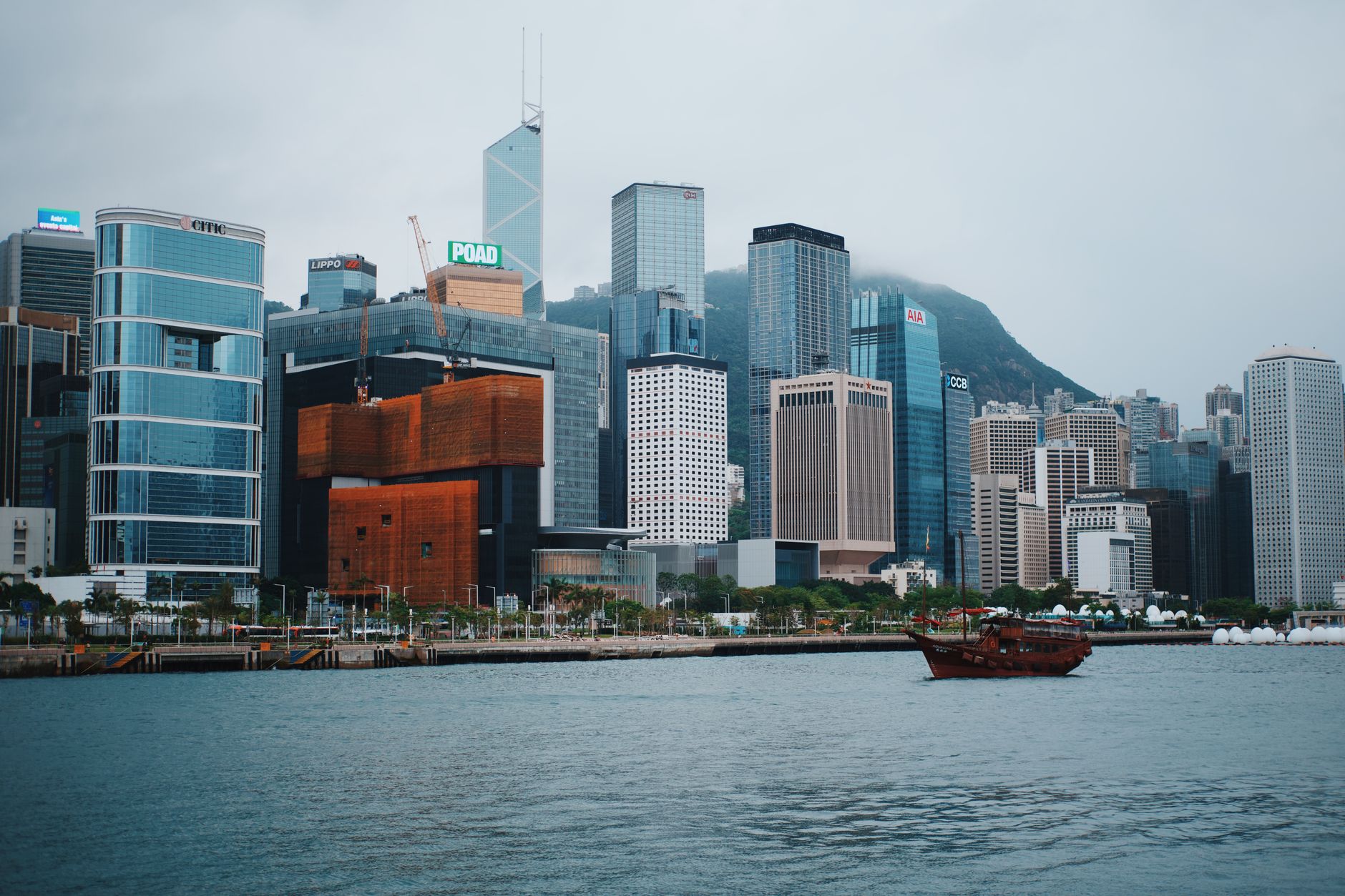 Fashion Design and Creative Industries in Hong Kong: Your Complete Guide to the Best Local Experiences Right Now