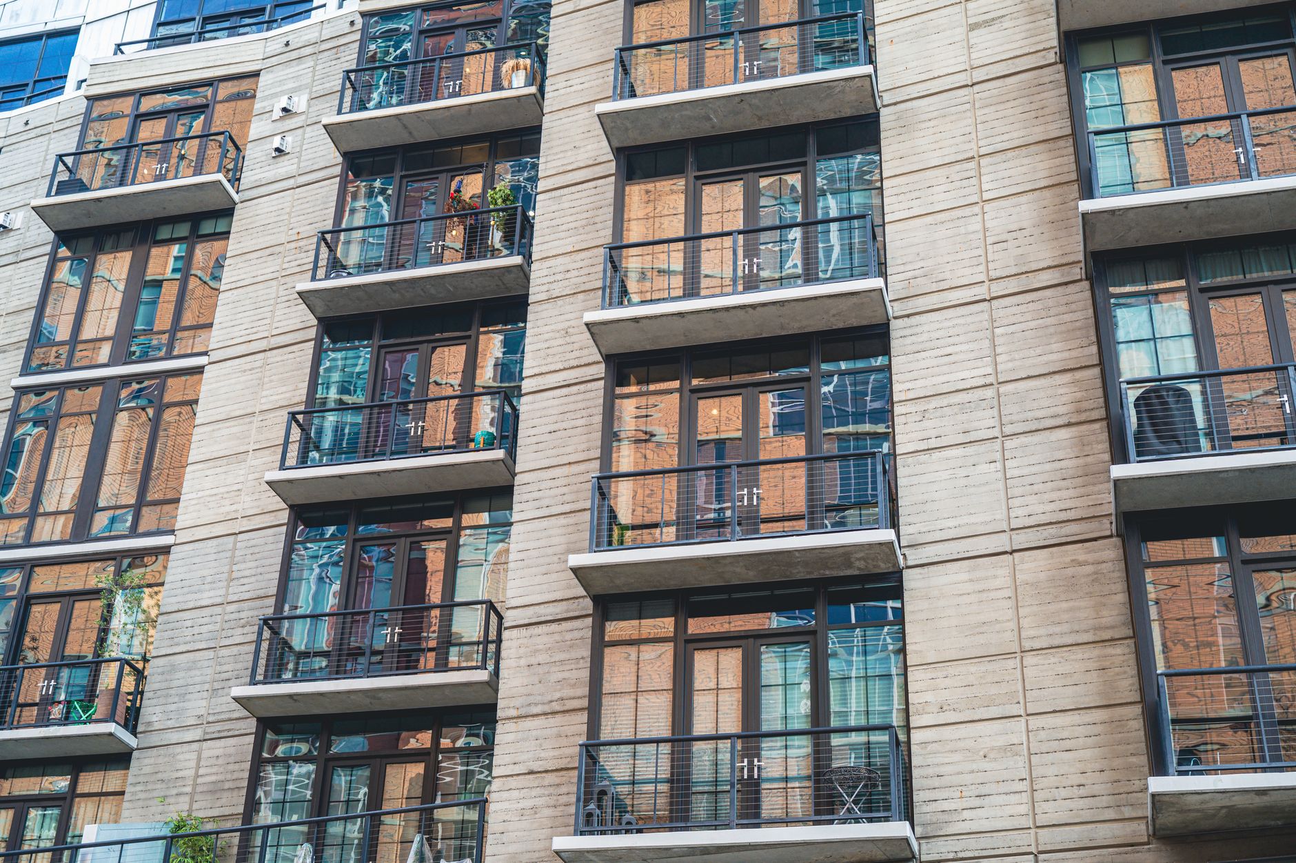 Guarantor Loans: Pros, Cons and Who Qualifies in Melbourne's First Home Market