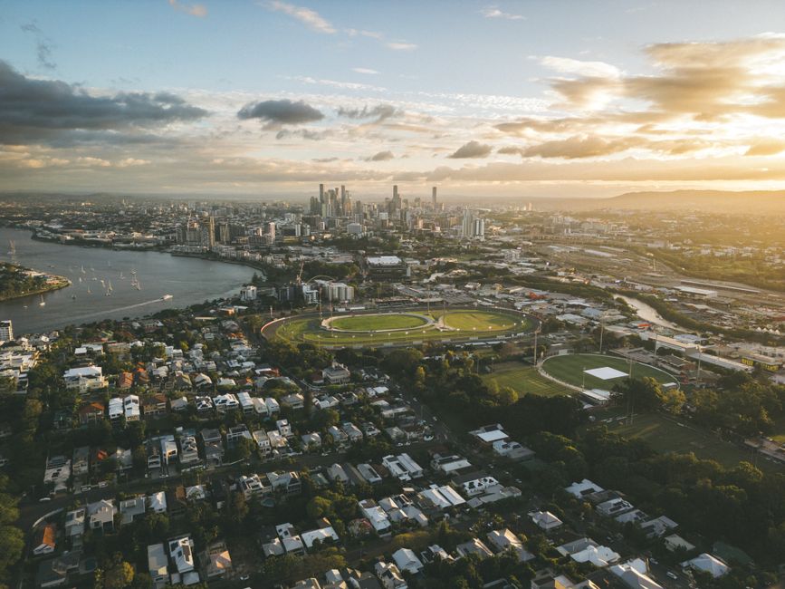 Downsizing Brisbane: Inner Suburbs Beating Retirement Villages