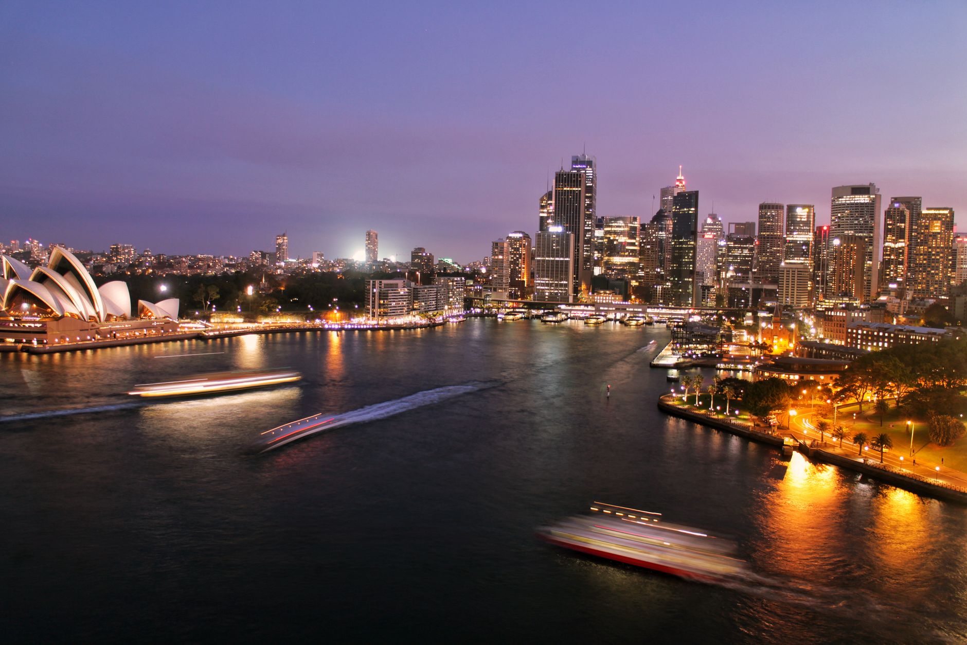 Sydney Job Seekers Face Rising Recruitment Fraud, Data Breach Risks