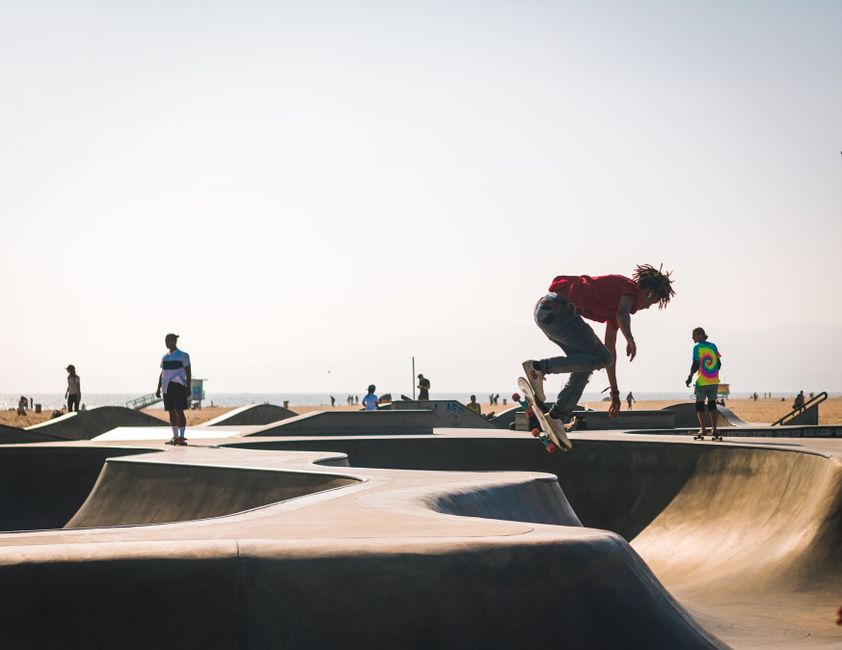 From Neighbourhood Runs to City Marathons: Inside LA's Grassroots Endurance Sport Revolution