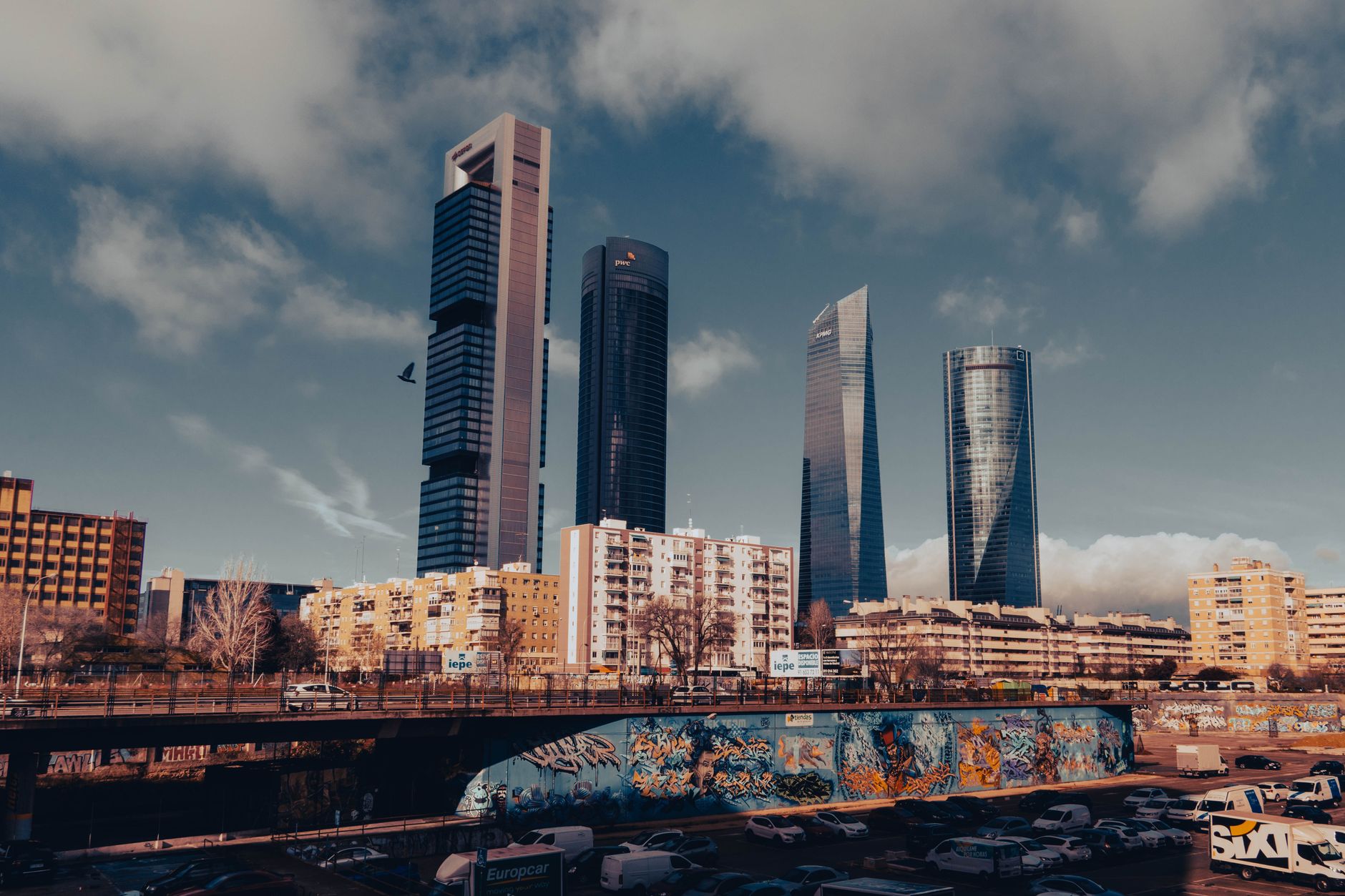 From Metro Cards to Mobile Wallets: How Fintech Is Reshaping Daily Life for Madrid Residents