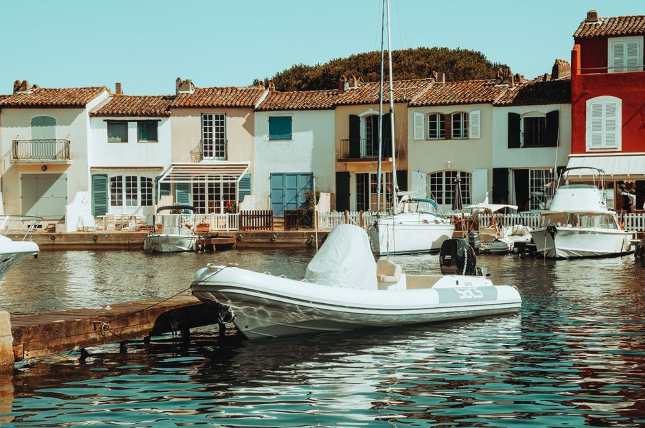 Buying Now Beats Renting in Ramatuelle and Gassin: Surprising Shift in Saint-Tropez Suburbs
