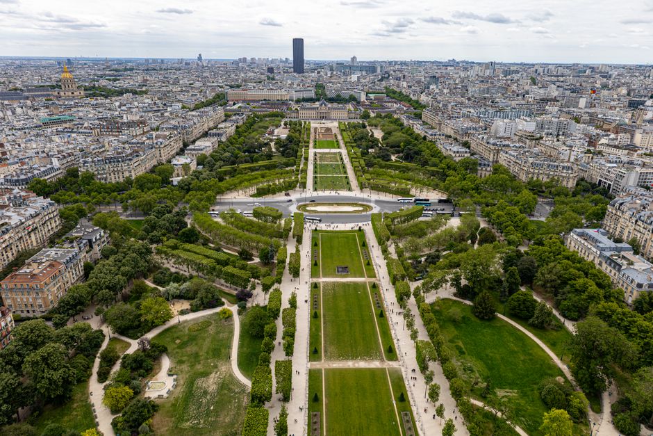 From Park Benches to Pedal Power: How Parisians Over 60 Are Redefining Active Ageing Together