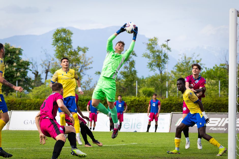 From Pitch Dreams to Real Action: Your Complete Guide to Playing Football in Milan
