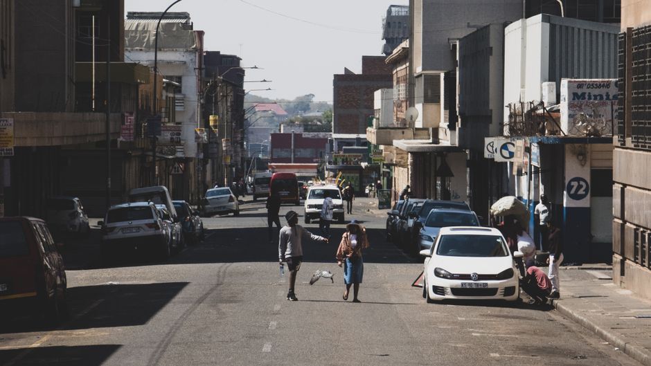 From Sandton to Soweto: The Daily Habits Helping Johannesburg Residents Master Yoga and Meditation