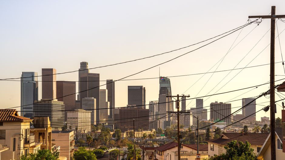 LA's Retail and Hospitality Sector Faces Perfect Storm of Rising Costs and Consumer Pullback