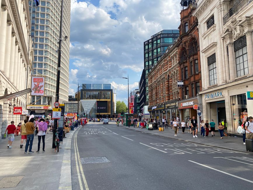 The Modern Parent's Map: Your Guide to Making Family Life Work Across London