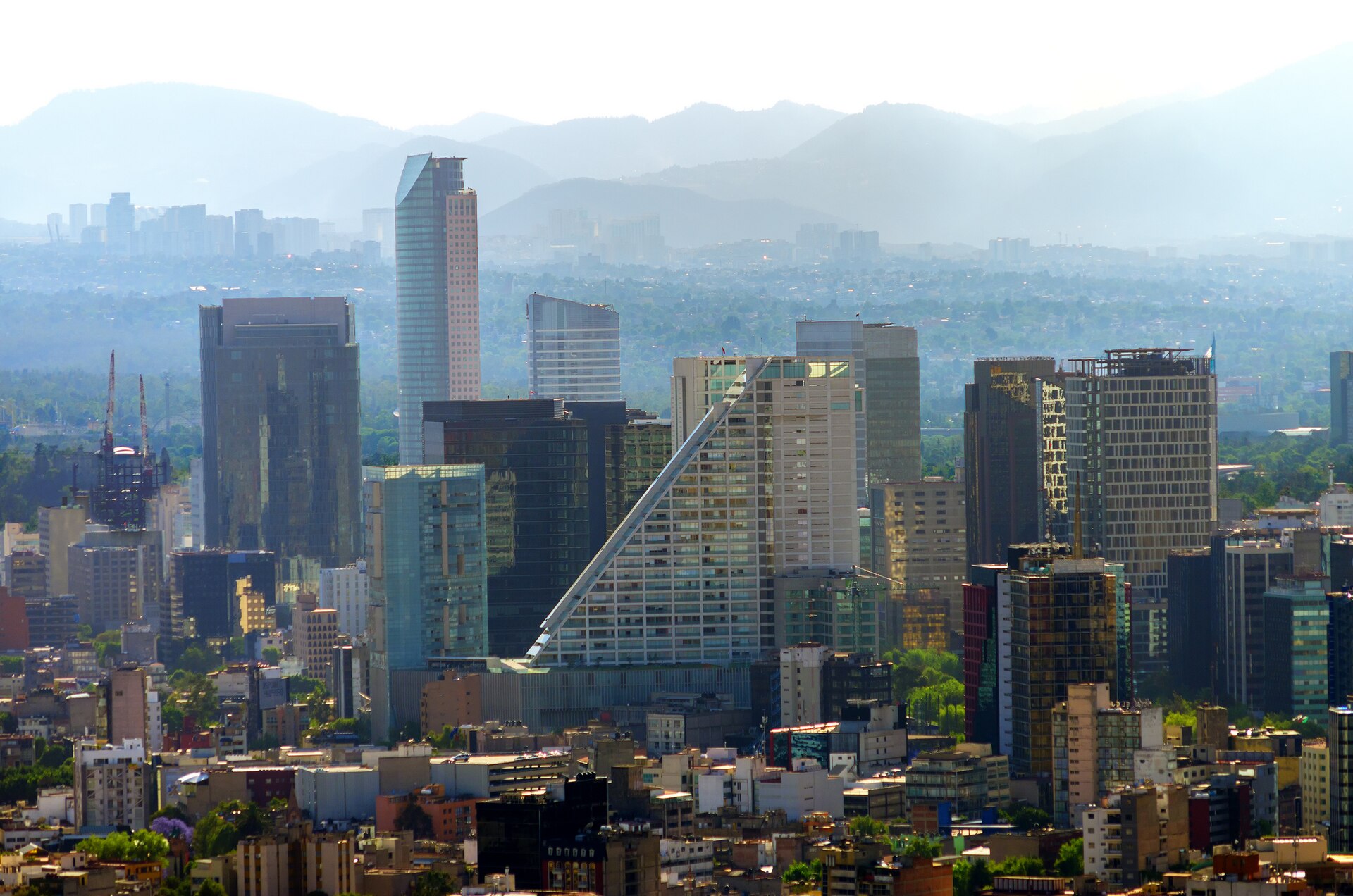 Mexico City Weekend: World Cup Screening, Food Fair, Live Performances Announced