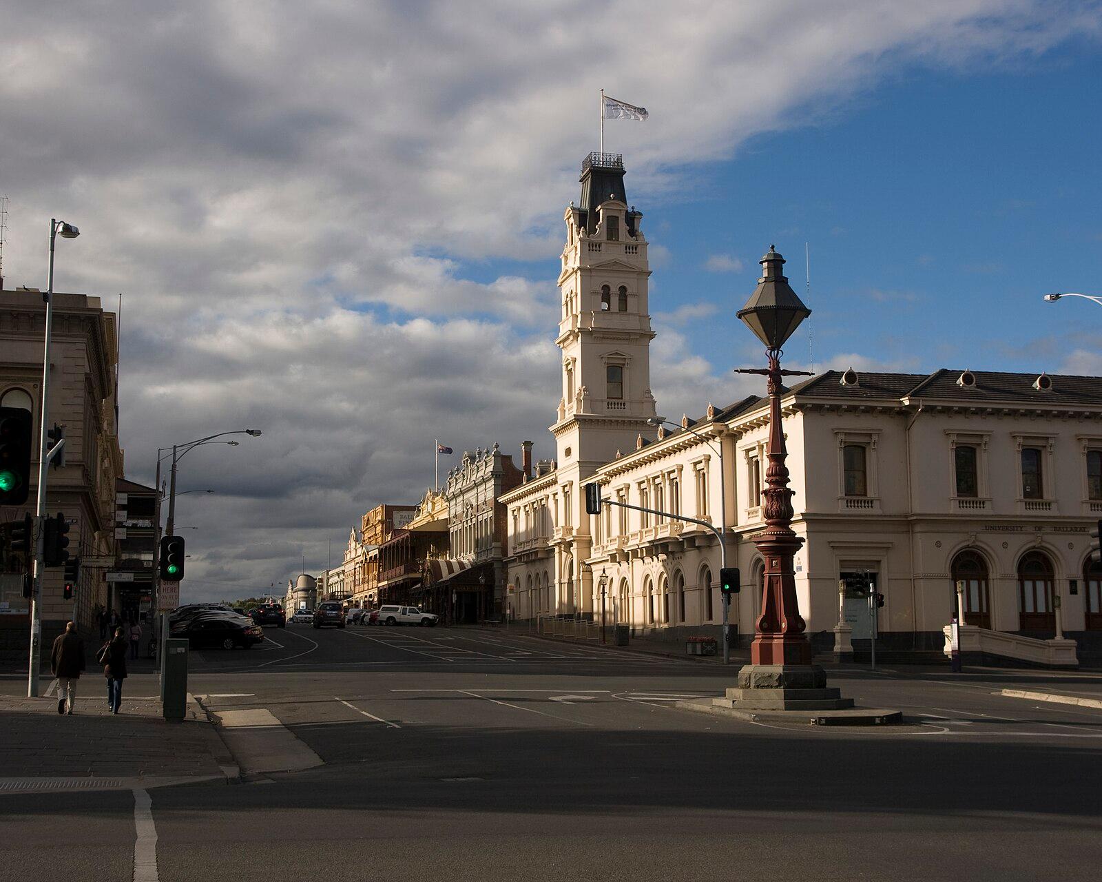 Ballarat Locals Reveal What They Wish They'd Known Before Moving