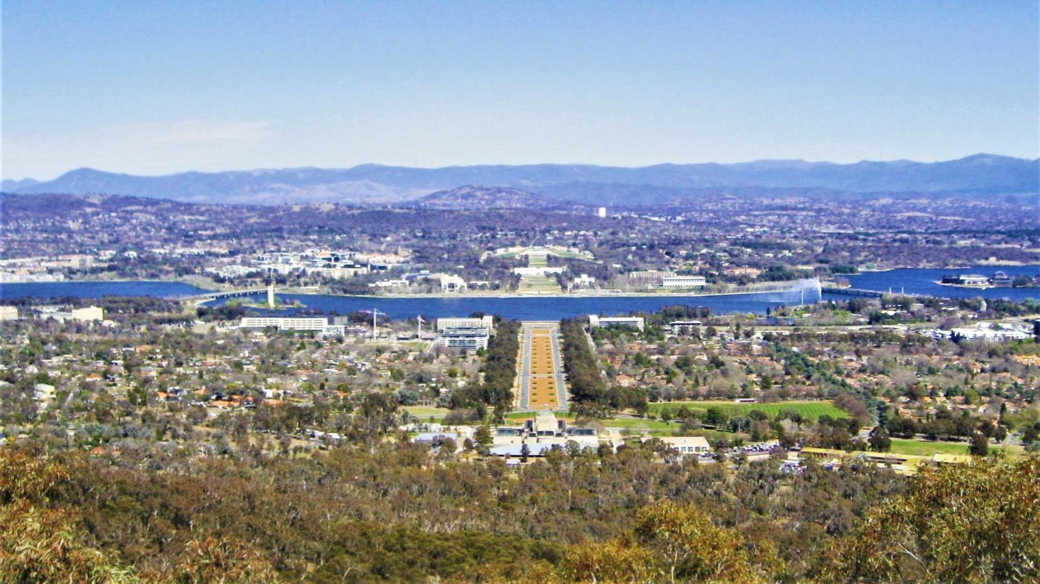 Best Restaurants in Canberra: Local Food Guide